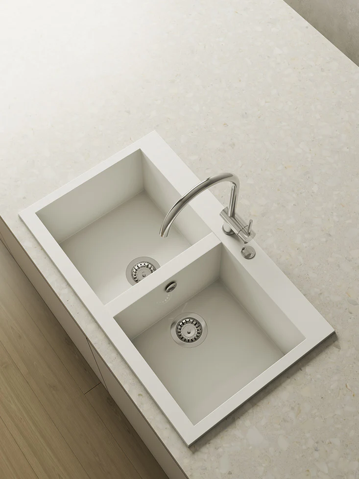 Shira 504 Roc Stone®