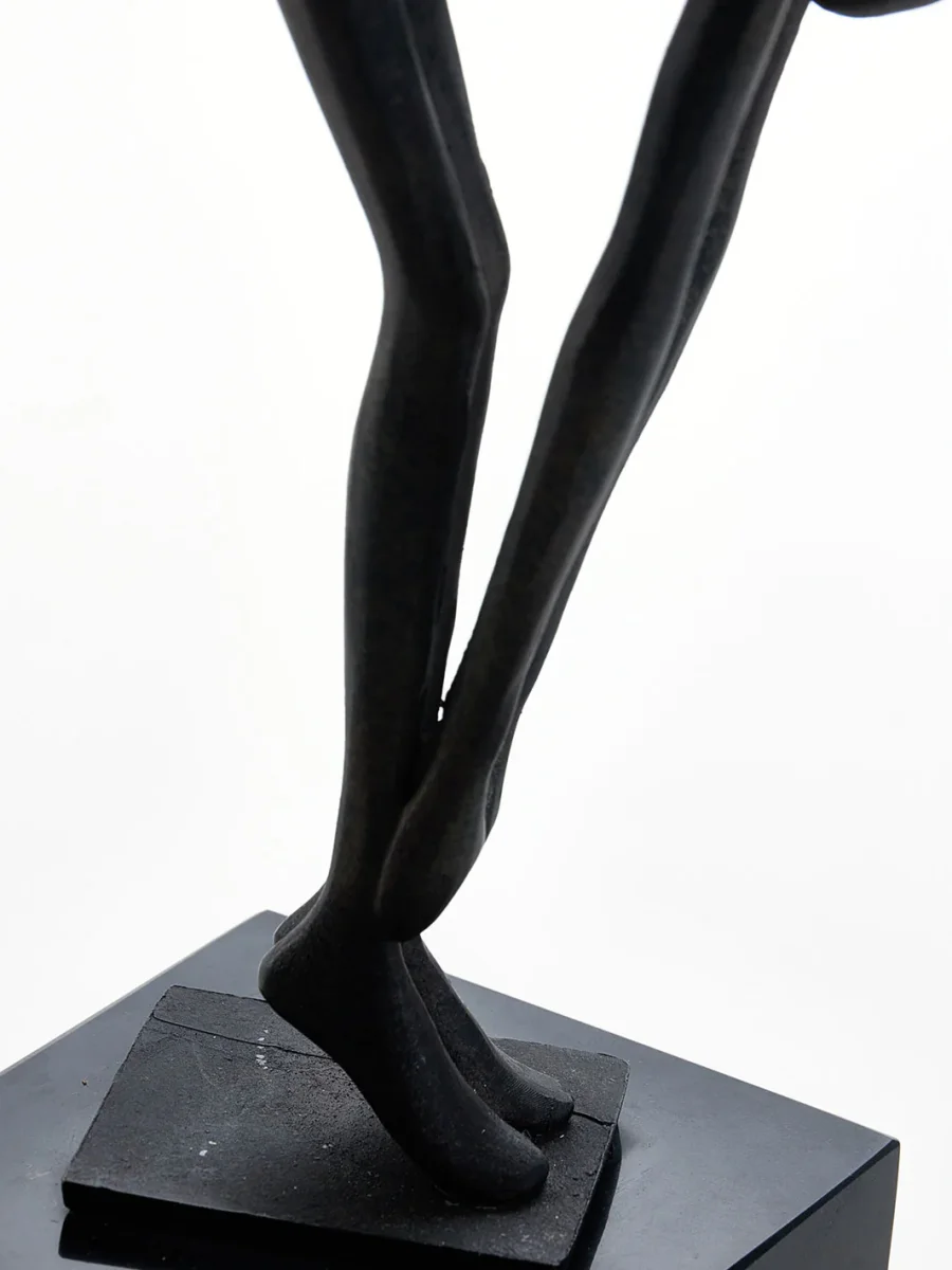 Escultura Mujer Enraizada 9x8x25 cm - Imagen 6